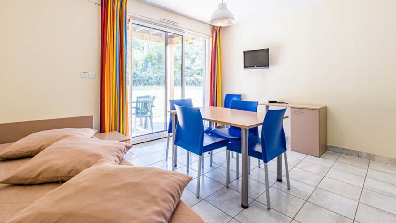 Vacanceole - Relais Du Plessis Chaveignes Kamer foto